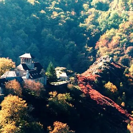 Holiday home Maison Spacieuse A Avec Jardin 70 M² Florentin-la-Capelle