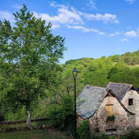 Maison Spacieuse A Avec Jardin 70 M²